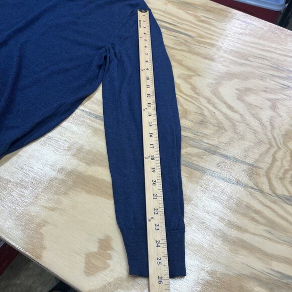 Jos A Bank V-Neck Sweater Large Navy 100% Merino Wool Tailored Fit - Picture 8 of 9